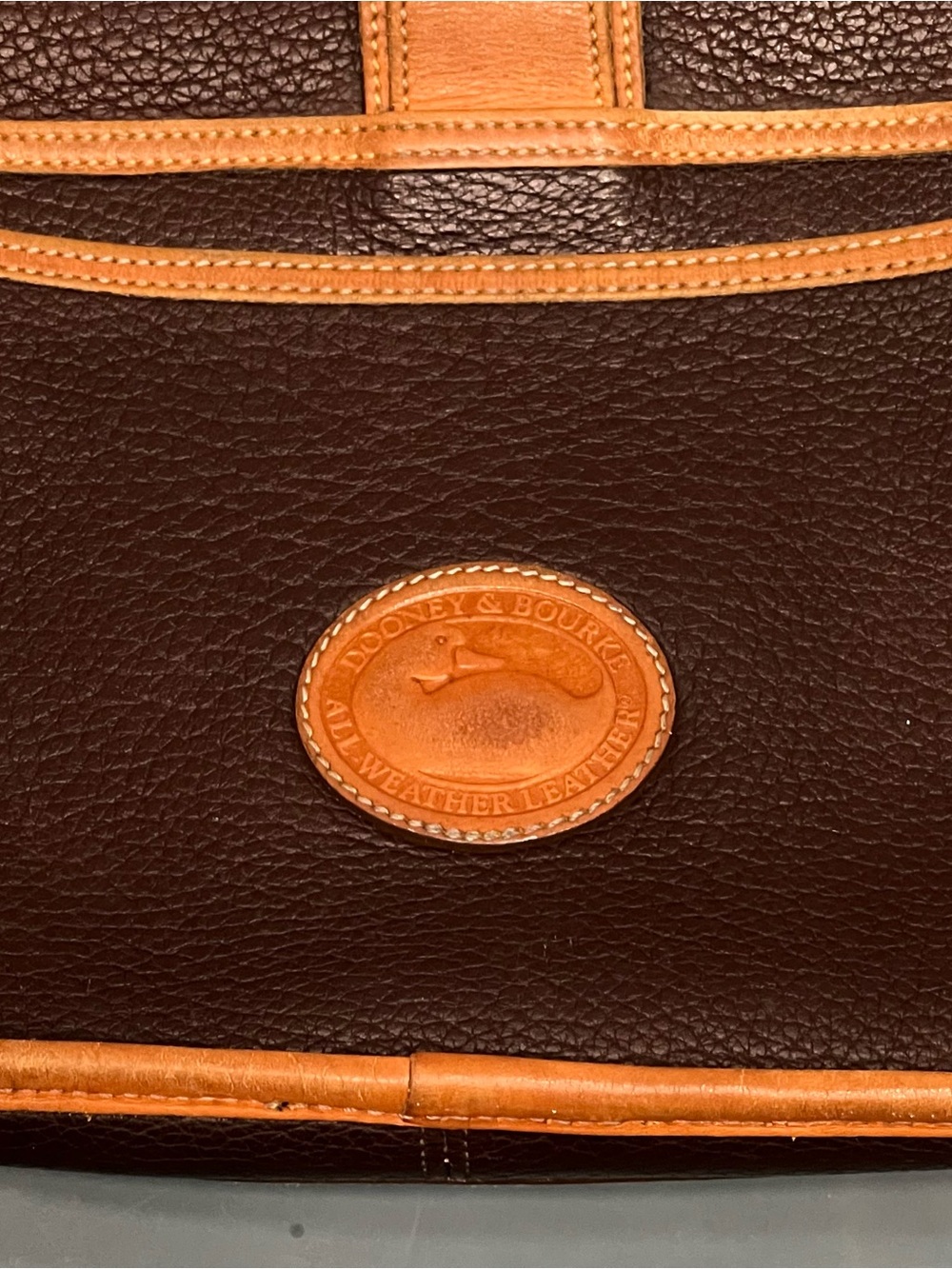 Vintage Dooney & Bourke Pebbled Leather Equestrian Crossbody Purse Duck 90s/80s - Picture 3 of 11